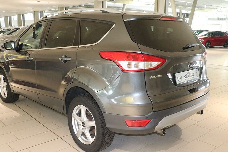 Ford Kuga 1.5 EcoBoost 2x4 Business Edition