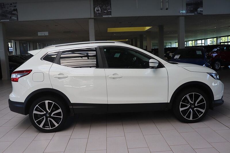 Nissan Qashqai 1.6 DIG-T TEKNA