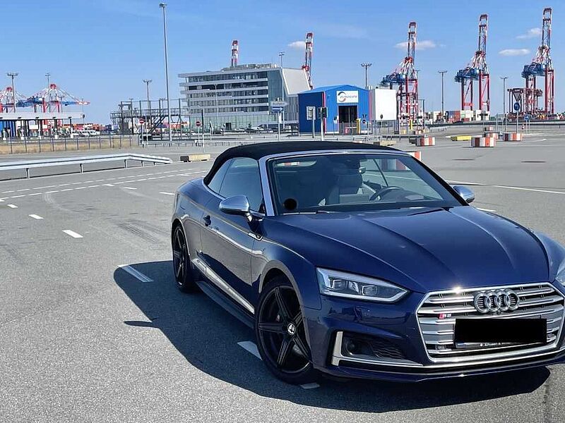 Audi S5 Cabrio 3.0 TFSI quattro tiptronic