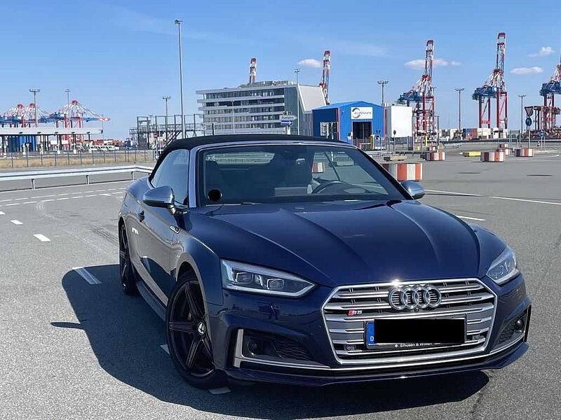 Audi S5 Cabrio 3.0 TFSI quattro tiptronic