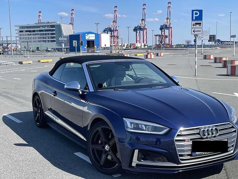 Audi S5 Cabrio 3.0 TFSI quattro tiptronic