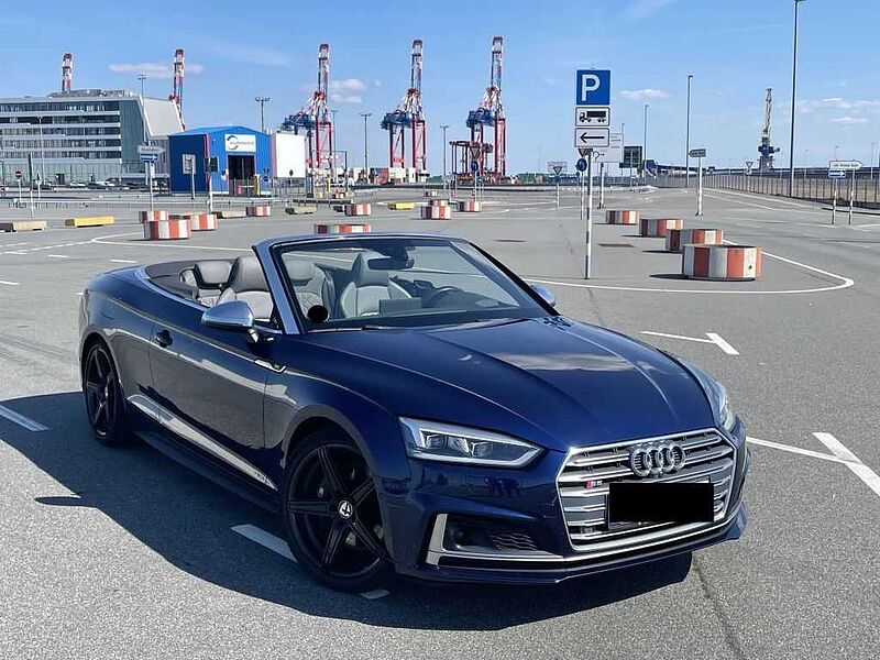 Audi S5 Cabrio 3.0 TFSI quattro tiptronic