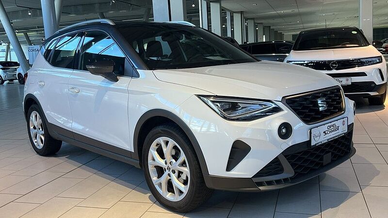 SEAT Arona 1.0 TSI OPF FR Navi Shzg