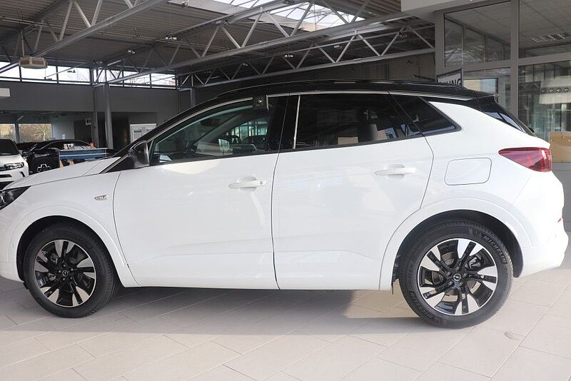 Opel Grandland Plug-in-Hybrid AT Elegance Ultimate